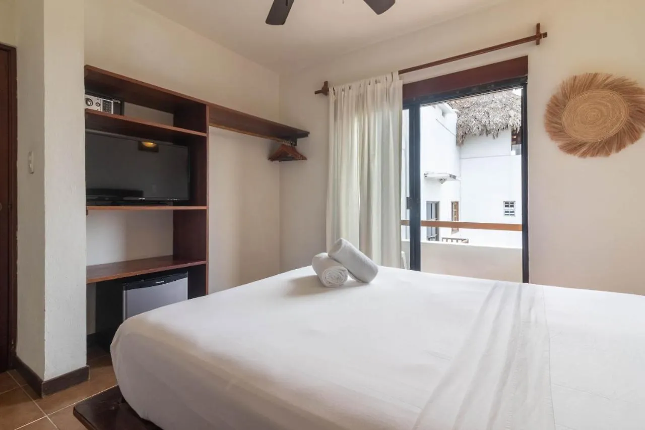 Hotel Boutique Pachamama (Adults Only) Mahahual 3*,  Mexico